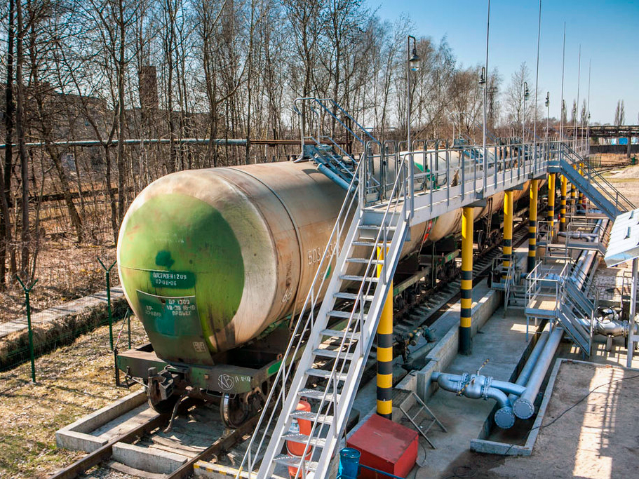Нижний слив нефтепродуктов УСН-175 ГМ